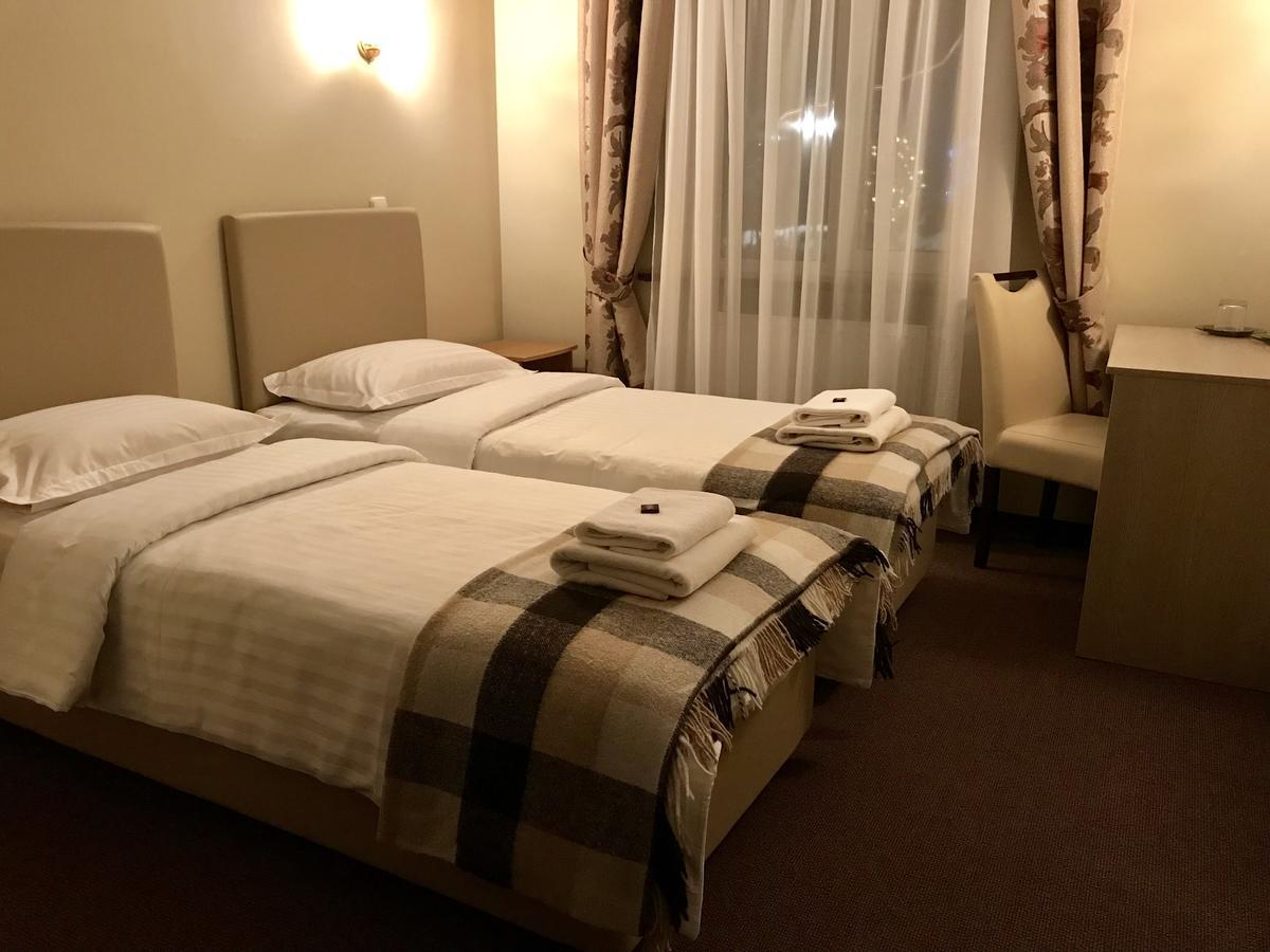 Карпатський Затишок Hotel Slavske Exterior photo